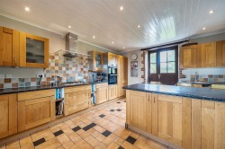 Images for Tregadillett, Launceston