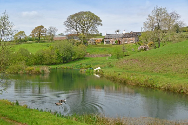 Click the photo for more details of West Anstey, South Molton
