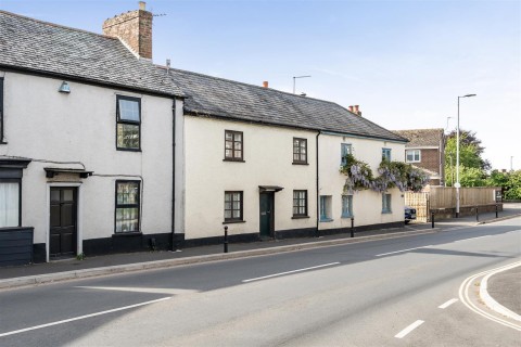 Click the photo for more details of Church Road, Alphington, Exeter
