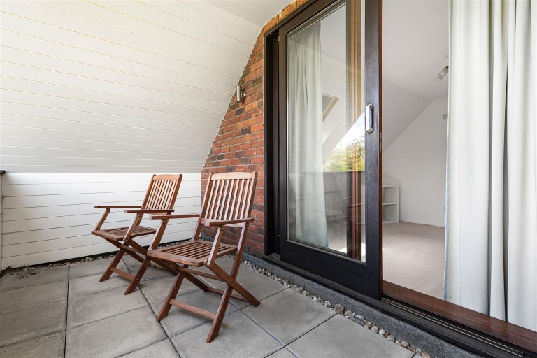 Images for Thruffle Way, Bar Hill, Cambridge