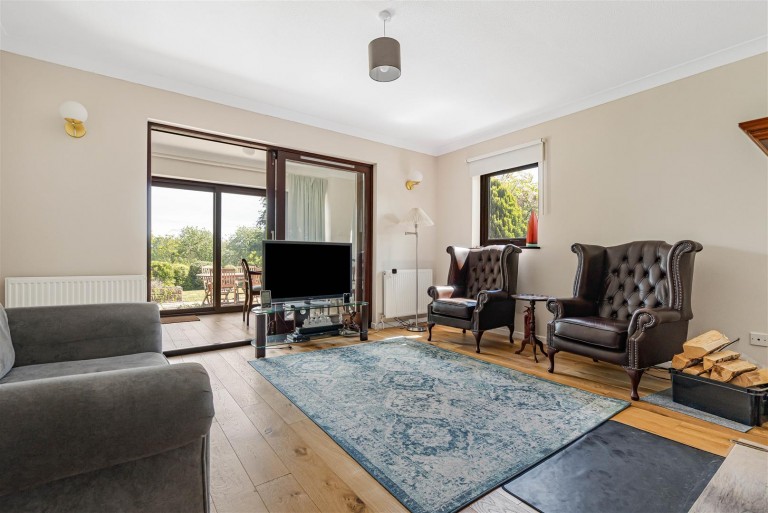 Images for Thruffle Way, Bar Hill, Cambridge