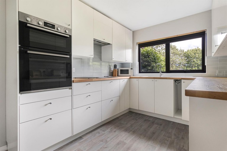 Images for Thruffle Way, Bar Hill, Cambridge