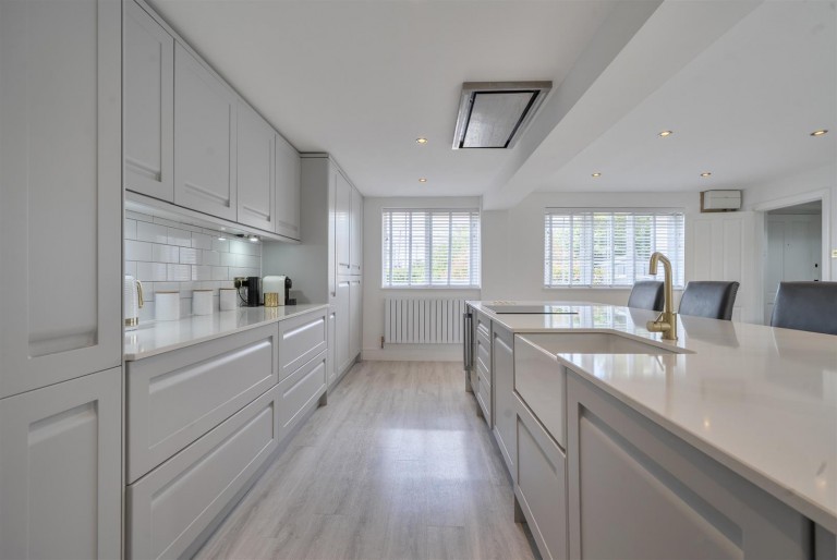 Images for Thornfalcon, Taunton