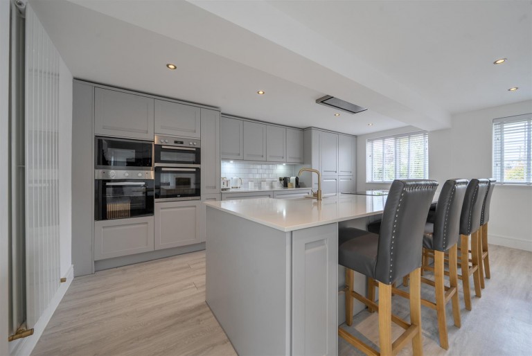 Images for Thornfalcon, Taunton