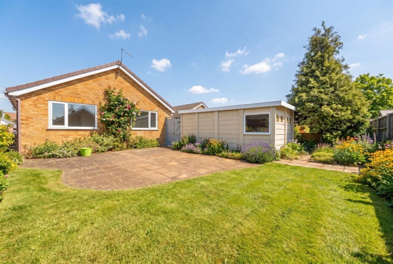 Click the photo for more details of Pottergate Close, Waddington, Lincoln