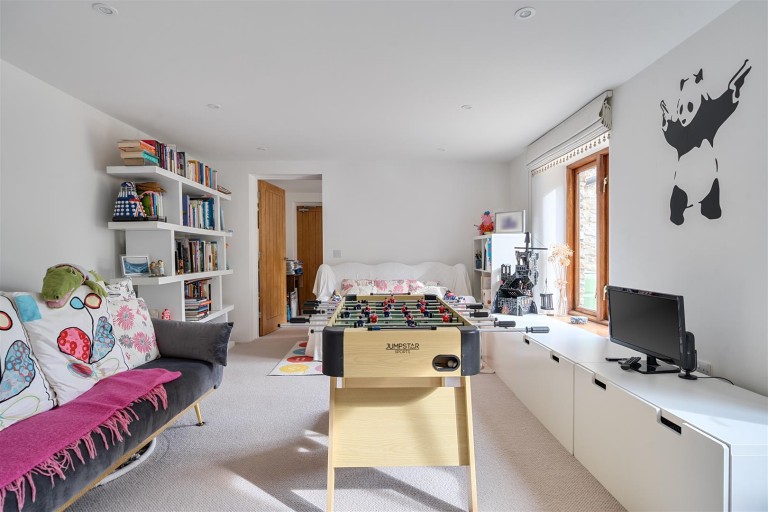 Images for Stockland, Honiton