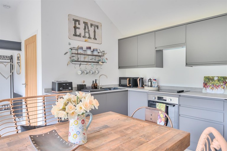 Images for Stockland, Honiton