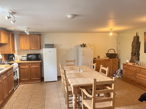 Click the photo for more details of Southmead Farm, Ilchester, Yeovil
