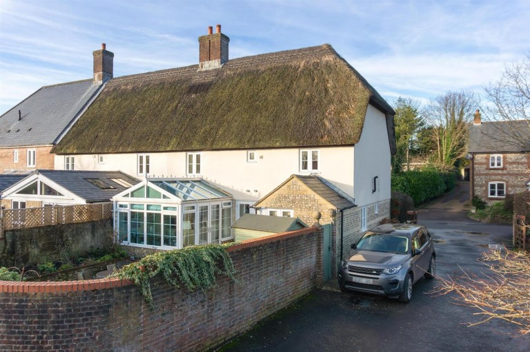 Images for Wills Lane, Cerne Abbas, Dorchester