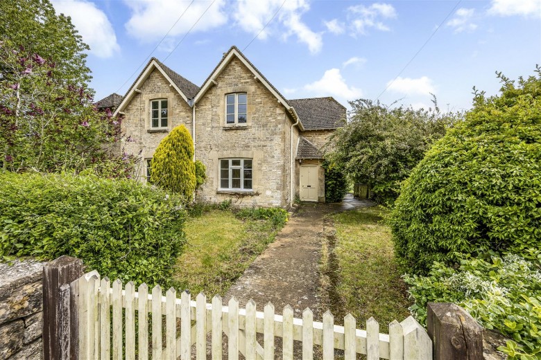Click the photo for more details of Rendcomb, Gloucestershire