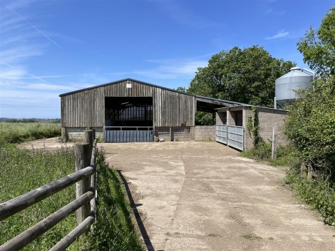 Click the photo for more details of Alverdiscott Road, Bideford