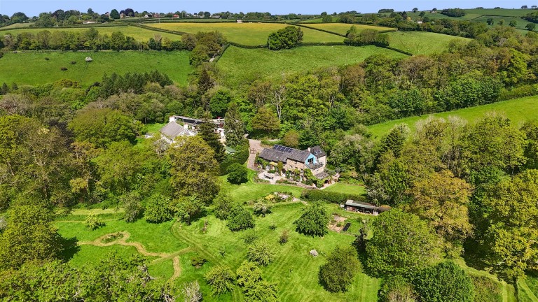 Images for Near Chulmleigh