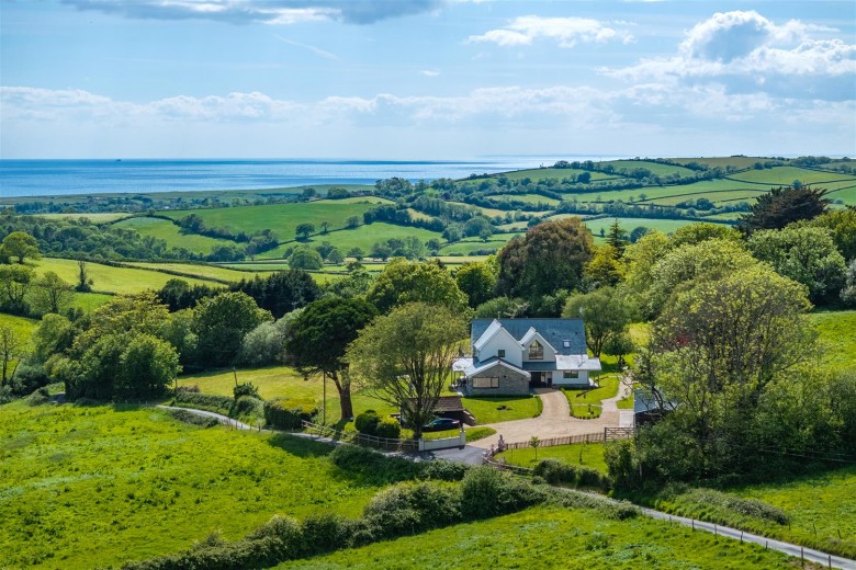 Click the photo for more details of Icen Lane, Shipton Gorge, Bridport