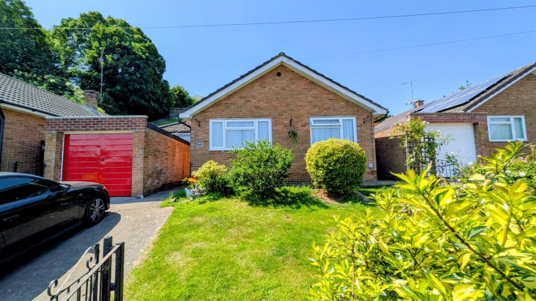 Click the photo for more details of Forest Hill, Yeovil