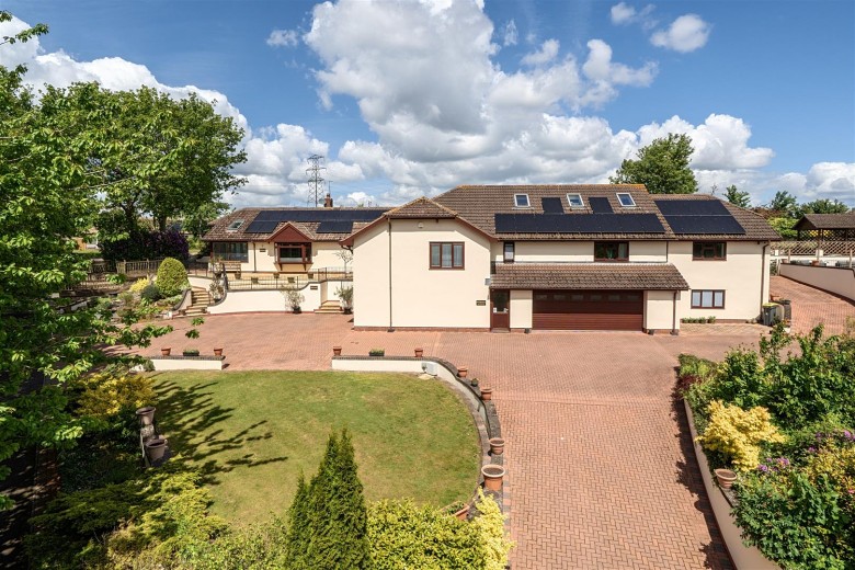 Click the photo for more details of Sowton, Exeter