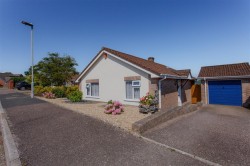 Images for Rowan Drive, Seaton