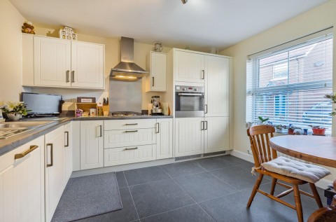 Click the photo for more details of Rowan Way, Bracklesham Bay, PO20