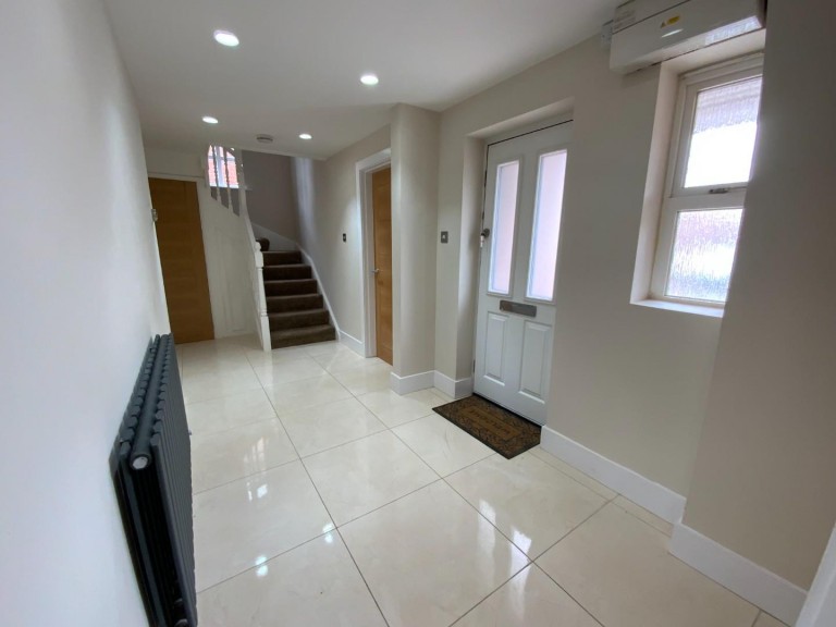 Images for Devenports Hill, Bushby, Leicestershire