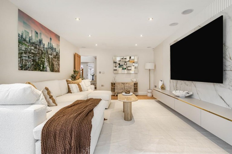 Images for Merrifield Gardens, Ely