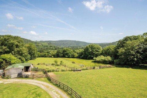 Click the photo for more details of Tamar Valley, East Cornwall - 4.58 acres