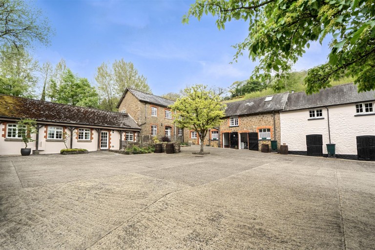 Images for Moretonhampstead, Newton Abbot