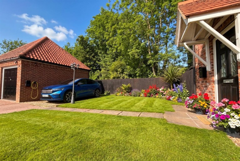 Images for Skayman Fields, Carlton-Le-Moorland, Lincoln