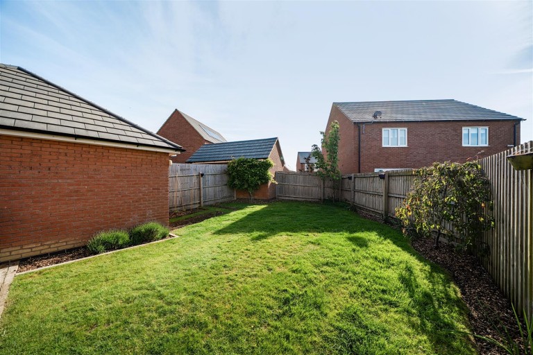 Images for Pinetree Way, Houlton, Rugby, CV23