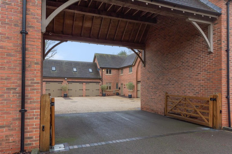 Images for Hallcroft Avenue, Overseal, DE12