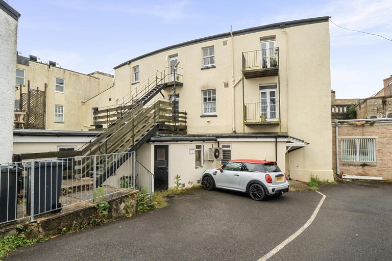 Images for Market Square, Axminster