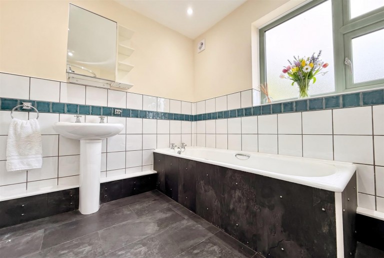 Images for Station Road, Bottesford, Nottingham