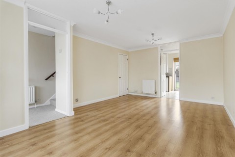 Click the photo for more details of Bishops Road, Cambridge
