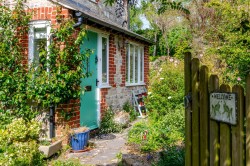 Images for Barges Close, Litton Cheney, Dorchester