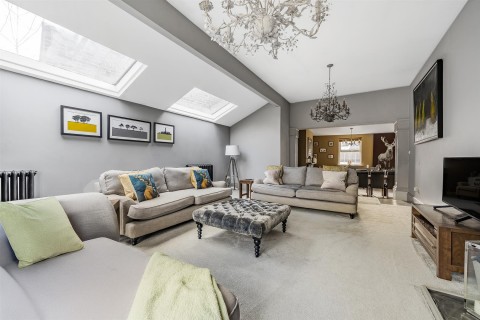 Click the photo for more details of High Street, Yelvertoft, Northampton, NN6