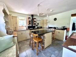 Images for Broadclyst Road, Whimple, Exeter