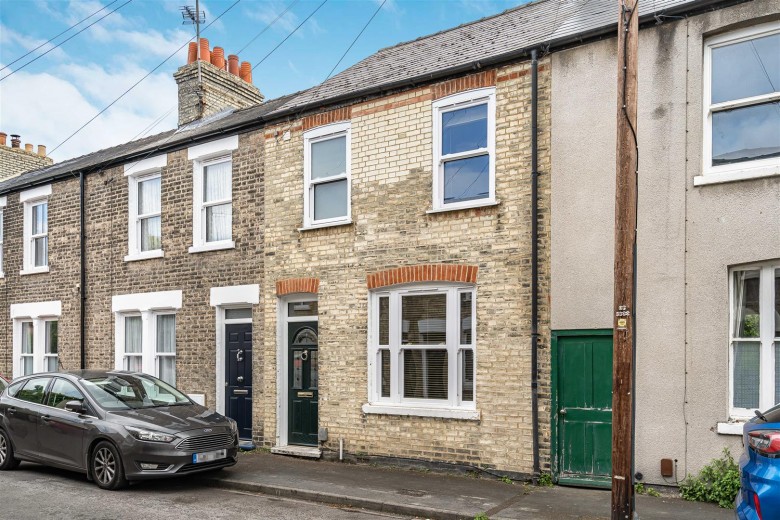 Click the photo for more details of Cyprus Road, Cambridge