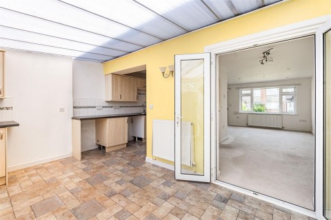 Click the photo for more details of York Close, Feniton, Honiton