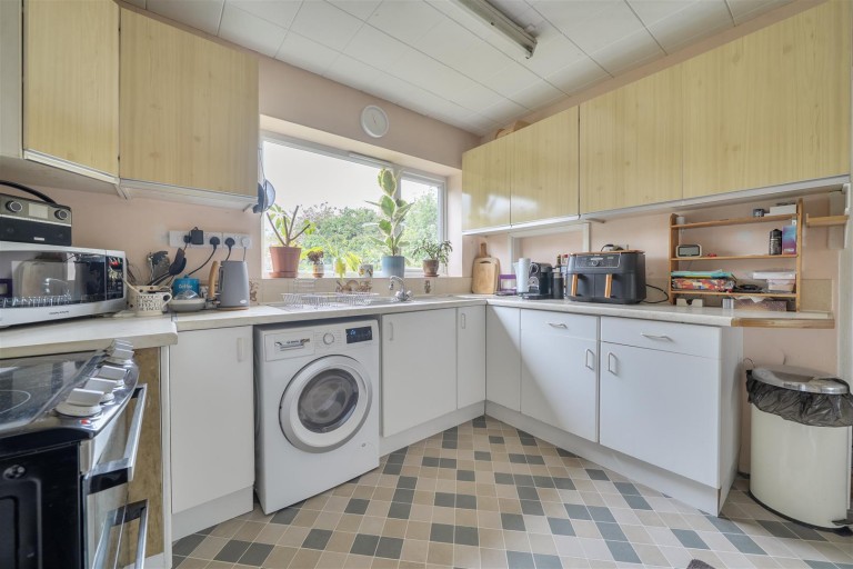 Images for Laurel Crescent, Grove, Oxfordshire, OX12