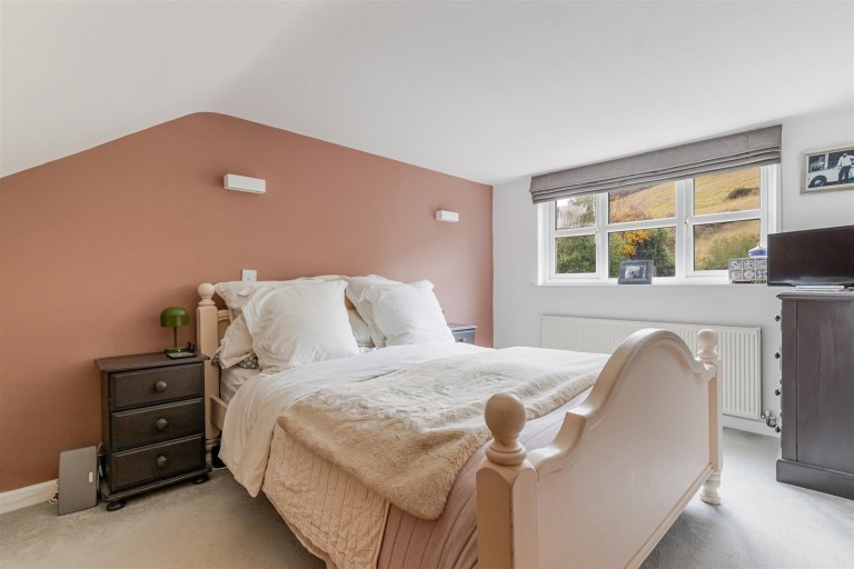 Images for Victoria Road, Dartmouth