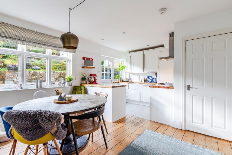 Images for Victoria Road, Dartmouth