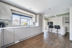 Images for Bridle Path, Brafield On The Green, Northampton