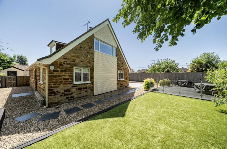 Images for Bridle Path, Brafield On The Green, Northampton