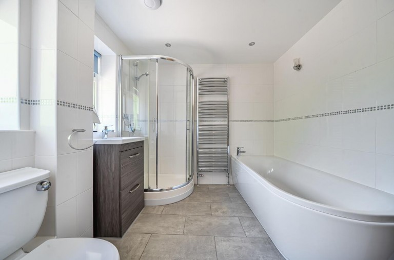 Images for Bridle Path, Brafield On The Green, Northampton