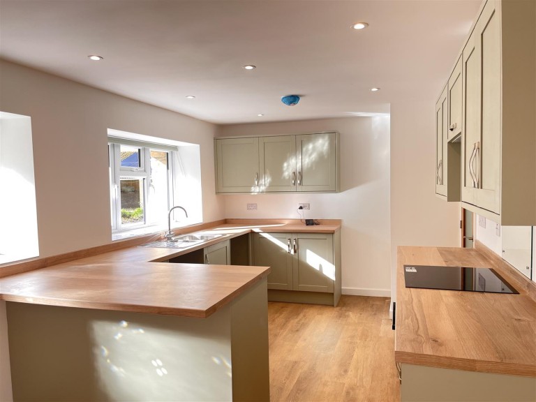 Images for Dinnington, South Petherton