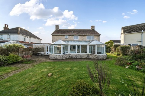 Click the photo for more details of Thornhill Crescent, Weymouth