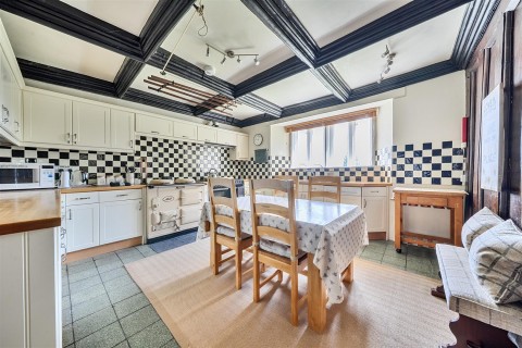 Click the photo for more details of Combe Raleigh, Honiton