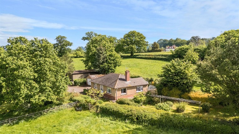Images for Hand & Pen Lane, Whimple, Exeter