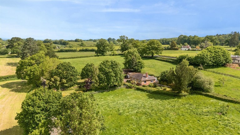 Images for Hand & Pen Lane, Whimple, Exeter