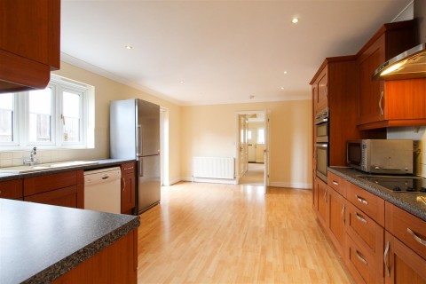 Click the photo for more details of High Street, Cheveley, Newmarket