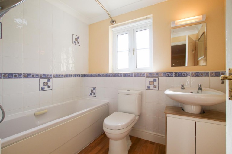 Images for High Street, Cheveley, Newmarket