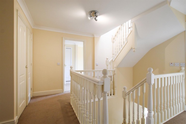Images for High Street, Cheveley, Newmarket